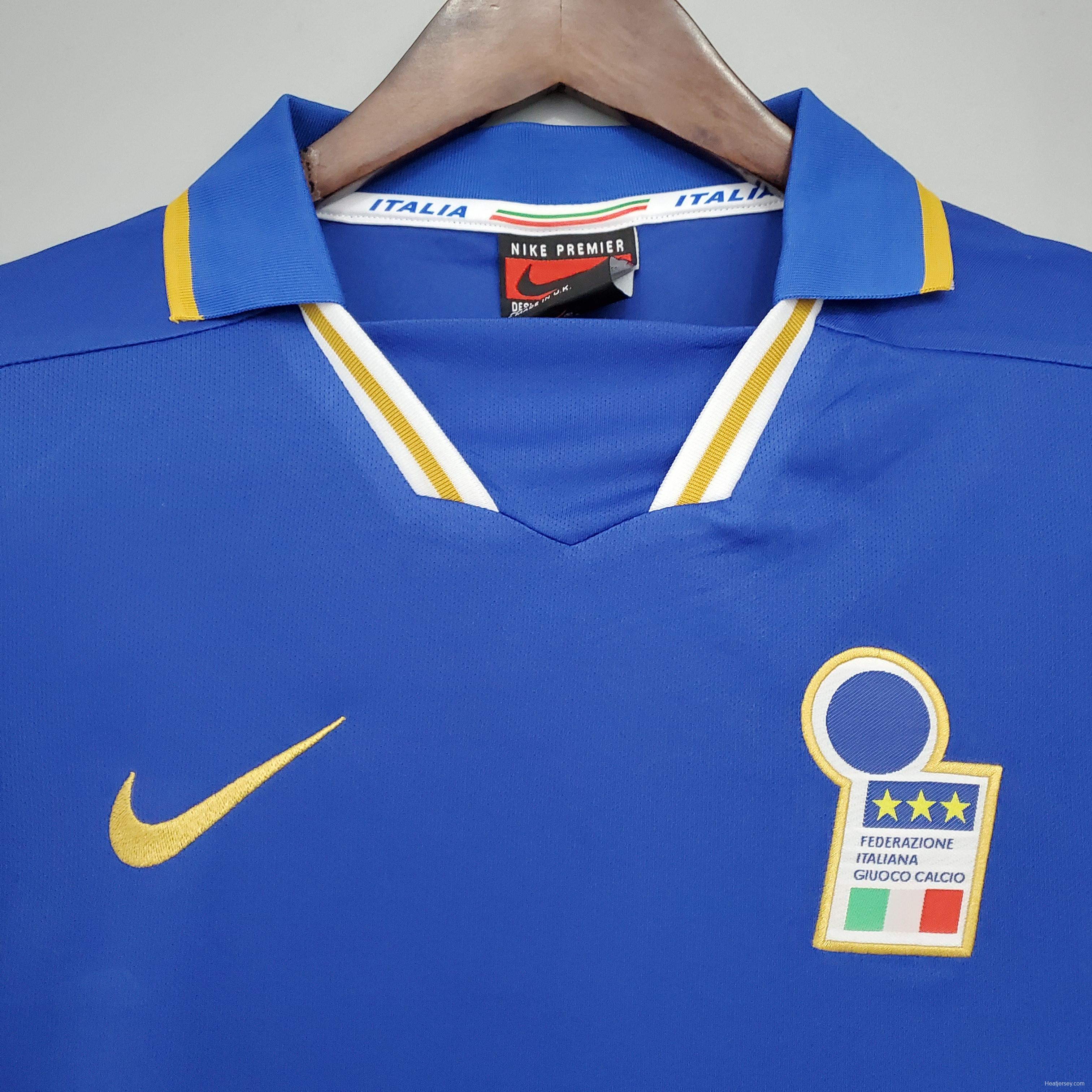 Retro Italy 1996 home Soccer Jersey