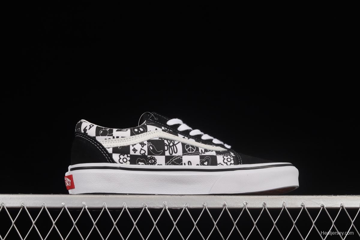 Vans Old Skool timeless classic plaid black and white graffiti print shoes VN0A7Q2J6U6