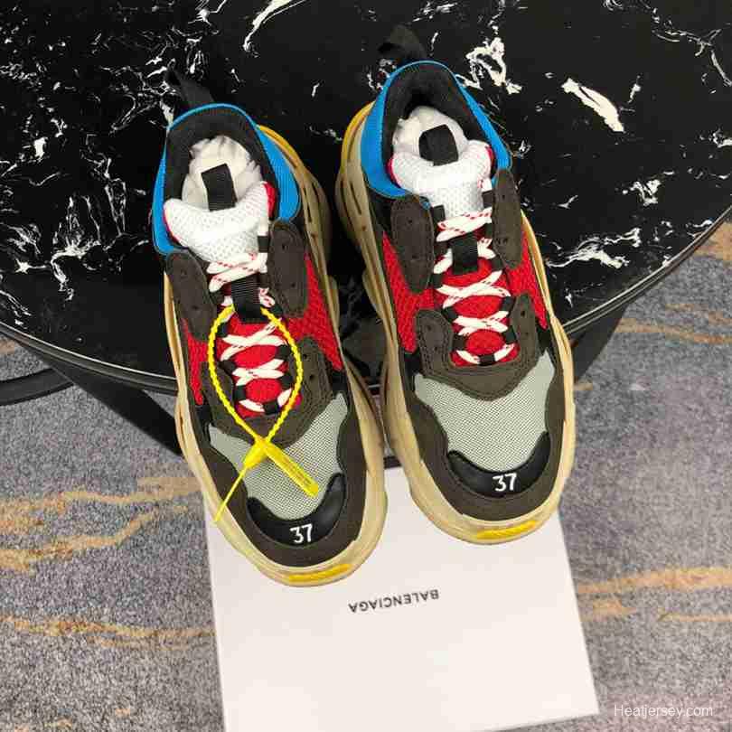 Men/Women Balenciaga Triple S Sneaker Black/Red