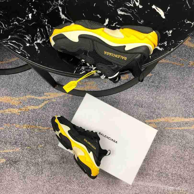 Men Balenciaga Triple-S Sneaker Yellow Sole Black